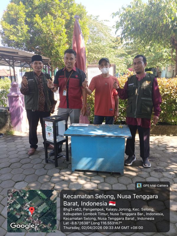 Foto Suasana Distribusi Kotak Infak Di Pemandian Pengempok - Selong oleh Tim Pengumpulan ZIS BAZNAS Lotim, Pada Jumat (3/4/2026) (Humas Baznas Lotim) Foto Suasana Distribusi Kotak Infak Di Pemandian Pengempok - Selong oleh Tim Pengumpulan ZIS BAZNAS Lotim, Pada Jumat (3/4/2026) (Humas Baznas Lotim)